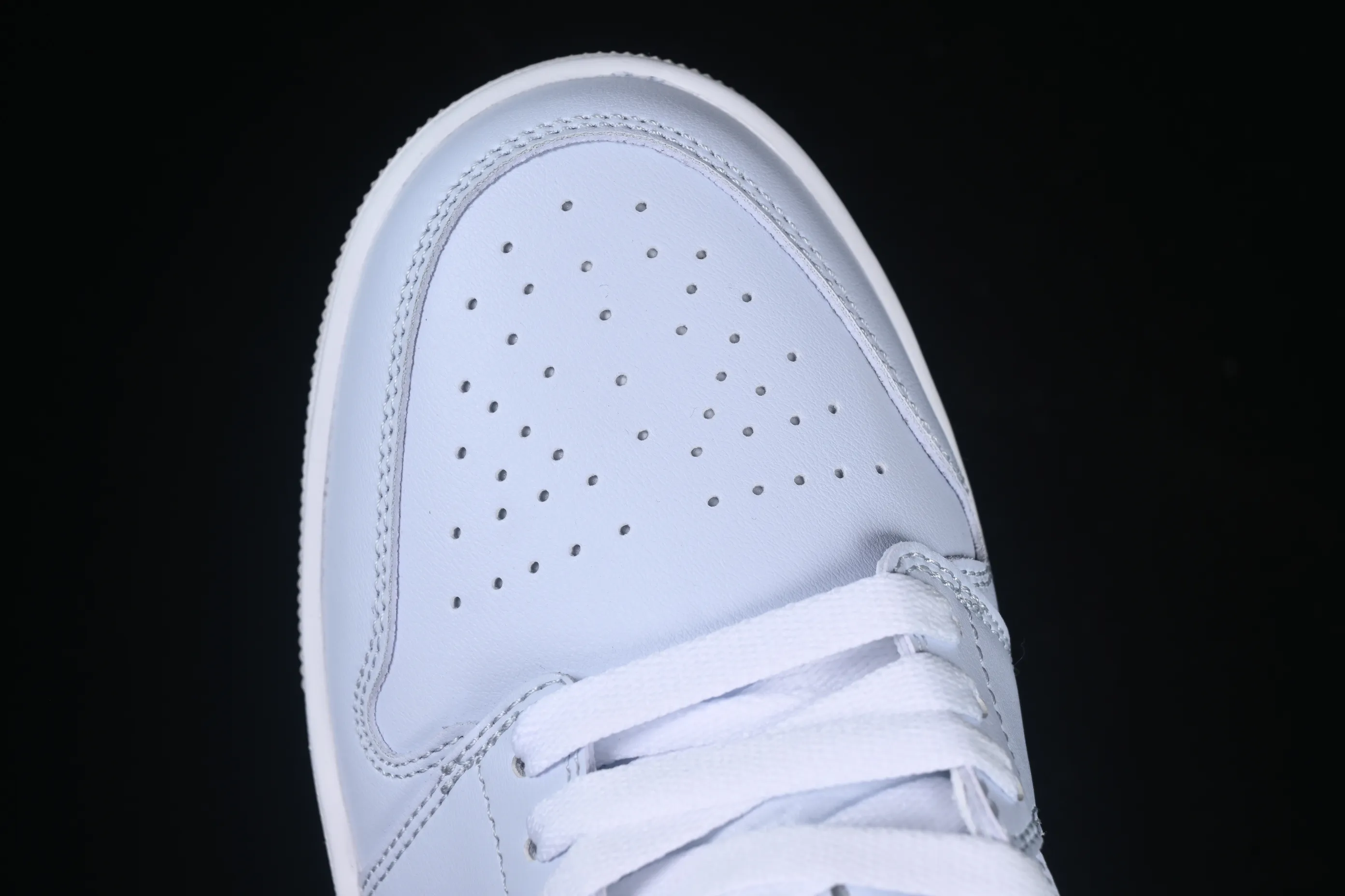 All categories Air Jordan Jordan series basketball shoes Air Jordan 1 Low Air Jordan 1 Low AJ1 Joe 1 light blue low-top cultural and casual sneakers FV8486-400